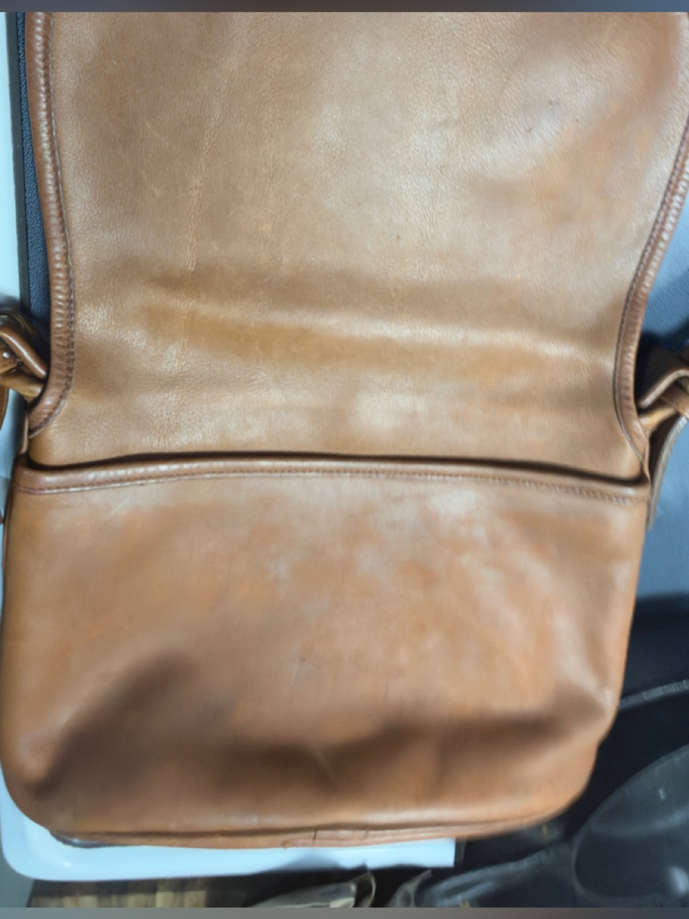 Authentic vintage Coach Fletcher glove tanned leather crossbody saddle bag - Picture 9 of 12